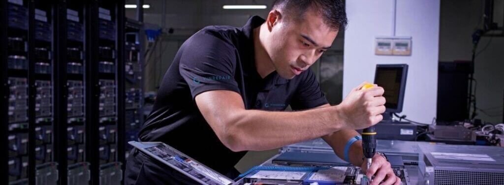 Vinrepair la cong ty chuyen cung cap dich vu sua chua bo mach dien tu cong nghiep, bien tan, may moc, thiet bi cong nghiep, day chuyen san xuat. Sua chua ngay tai nha may, nhanh chong, nhieu nam kinh nghiem, chuyen nghiep va uy tin nhat viet nam.